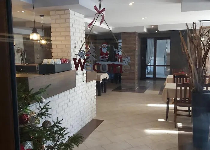 Lägenhetshotell Pine Hills 3*